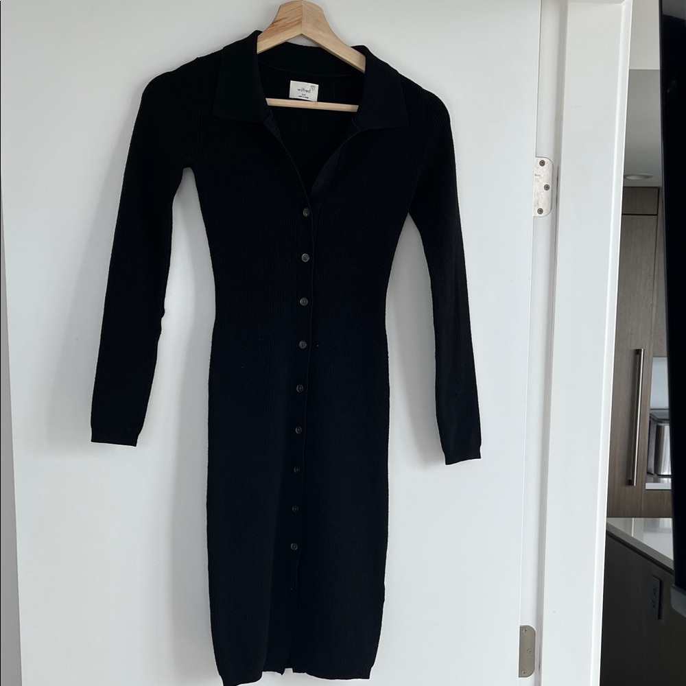 Wilfred Black Button-Front Ribbed Knit midi dress